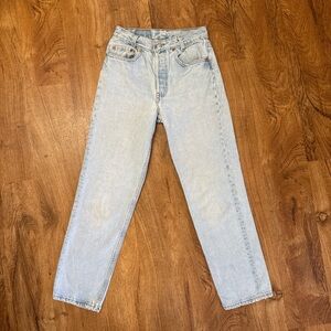 Vintage 701 Student Fit (501 XX) Light Wash Levi’s Jeans. 27 x 28